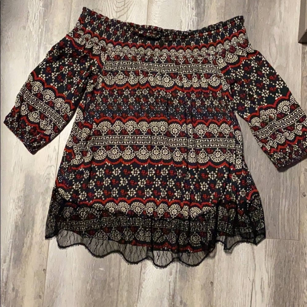 Off the shoulder Knox Rose Top